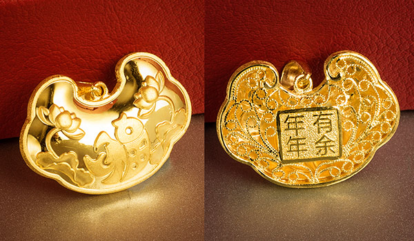 炫舞金系列足金锁包吊坠(年年有余)